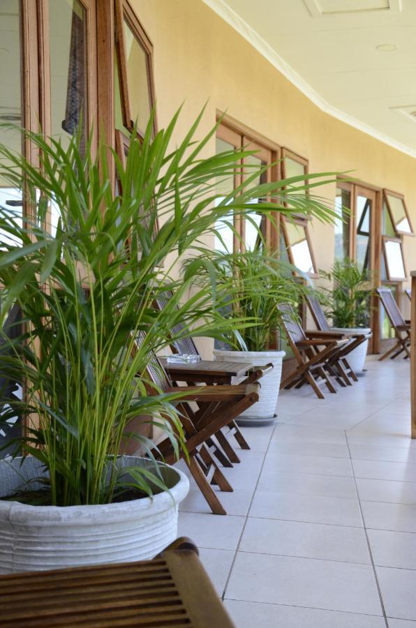 Riverview Inn Malalane Dış mekan fotoğraf
